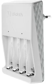 Фото: Зарядний пристрій Varta Plug Charger with 4xAA 2100mAh (57657101451) № 4 | KTC