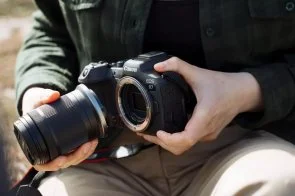 Фото: Об'єктив Canon RF-S 18-150mm f/3.5-6.3 IS STM (5564C005) № 6 | KTC