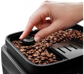 Фото: Кавомашина DeLonghi ECAM 290.61 B Magnifica Evo (ECAM29061B) № 4 | KTC
