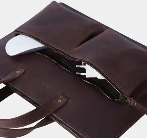 Фото: Чохол INCARNE Brave - MacBook Neo 13 Brown (03030-brave-brown-neo-13) № 5 | KTC