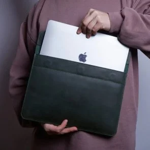 Фото: Чохол INCARNE Klouz - MacBook Neo 13 2026 Green № 8 | KTC
