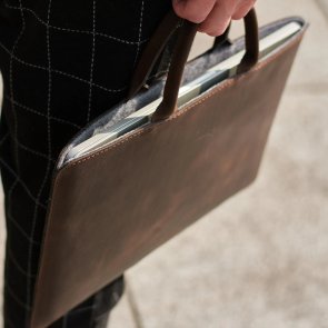 Чохол INCARNE Stem - MacBook Neo 13 2026 Brown