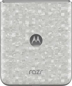 Фото: Смартфон Motorola Razr 70 8/256GB Bright White (PBB60008PL) № 20 | KTC
