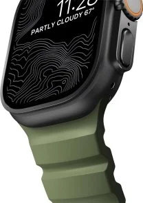 Фото: Ремінець Nomad for Apple Watch 46mm/49mm - Rocky Point Band Black Titanium Hardware Forest (NM014797858) № 6 | KTC
