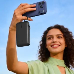 Фото: Батарея універсальна Belkin UltraCharge with Integrated Cable and Display 20000mAh 45W Black (BPB030hqBK) № 14 | KTC