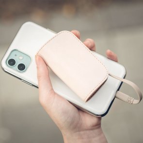 Батарея універсальна Moshi IonGo 5K 5000mAh Ivory White (99MO022015)