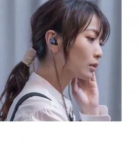 Фото: Навушники Queen of Audio Adonis with Lightning adapter cable № 7 | KTC