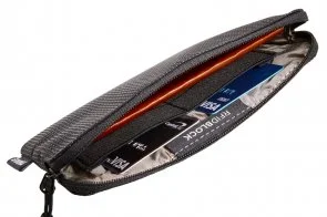 Фото: Органайзер THULE Crossover 2 Travel Organizer C2TO101 Black (3204040) № 4 | KTC