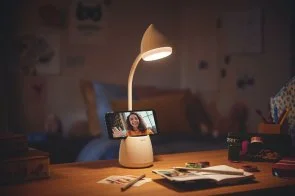 Фото: Настільна лампа Philips LED Reading Desk lamp Hat White (929003241007) № 4 | KTC