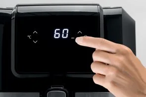 Фото: Мультипіч Gorenje AF1700DB Black № 9 | KTC