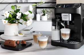 Кавомашина DeLonghi ECAM 320.60 B Magnifica Plus