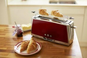 Тостер Russell Hobbs Luna 23250-56 Solar Red