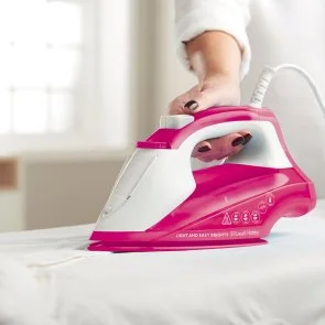 Фото: Праска Russell Hobbs Light Easy Brights Berry Iron (26480-56) № 5 | KTC