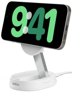 Фото: Бездротова зарядна станція Belkin BoostCharge Pro Magnetic Qi2 15W White (WIA008VFWH) № 2 | KTC