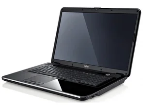 Фото: Ноутбук Fujitsu Lifebook AH531 (VFY:AH531MRSP5RU) чорний № 3 | KTC