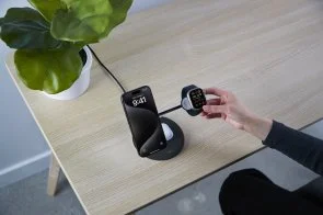 Фото: Бездротова зарядна станція Belkin BoostCharge Pro 3in1 Qi2 15W Black (WIZ023VFBK) № 12 | KTC