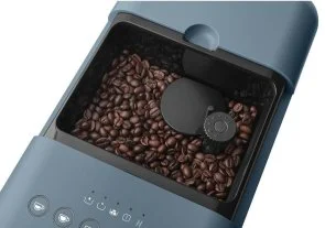 Фото: Кавомашина Smeg Coffee Machine With A Milk System Storm Blue (BCC13SBMEU) № 19 | KTC