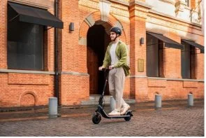 Фото: Електросамокат Ninebot by Segway E2 E II Black (AA.05.14.01.0004) № 15 | KTC