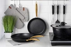 Фото: Сковорода Ardesto Black Mars Sparkle 28cm Black (AR1928BM) № 4 | KTC
