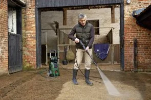 Фото: Мийка високого тиску Bosch Advanced Aquatak 140 (0.600.8A7.D00) № 6 | KTC