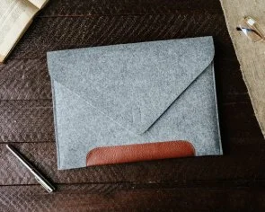 Фото: Чохол Gmakin for MacBook Pro 13 Grey/Brown (GM10-13New) № 9 | KTC