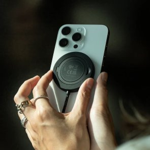 Бездротовий зарядний пристрій Native Union SnapStand Qi2 Black (SNST-QI2-BLK)