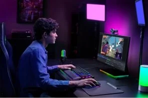 Фото: Web-камера Razer Kiyo V2 (RZ19-05370100-R3M1) № 9 | KTC