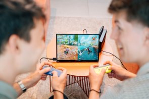 Монітор Verbatim Portable Touchscreen Monitor (32087)