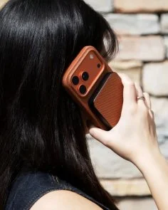 Фото: Батарея універсальна Native Union Re Classic Magnetic Qi2 10000mAh 20W Tan (PB-10KMS-TAN) № 5 | KTC