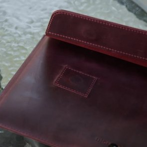 Чохол INCARNE Line - MacBook Neo 13 Burgundy (line-burgundy-neo-13)