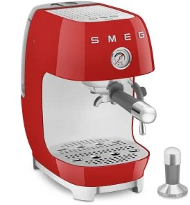 Фото: Ріжкова кавоварка Smeg Style Aesthetic Red Glossy Finishing (ECF03RDEU) № 3 | KTC