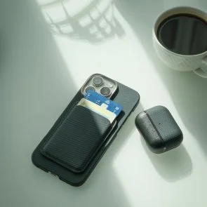 Фото: Чохол для пластикових карт Pitaka for iPhone - Magnetic Woven Black/Grey (MWW2401) № 10 | KTC