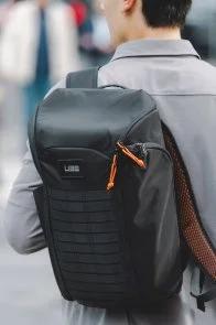 Фото: Рюкзак для ноутбука UAG Civilian 20L Black/Orange (984174114097) № 13 | KTC