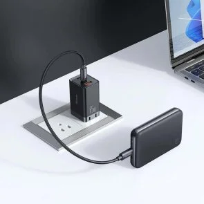 Фото: Батарея універсальна McDoDo MC-2431 10000mAh 35W Qi2 25W Black № 4 | KTC