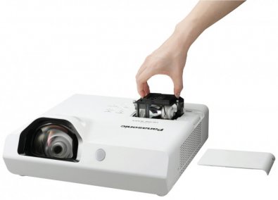 Проектор Panasonic PT-TW350 (3LCD, WXGA, 3300 lm)