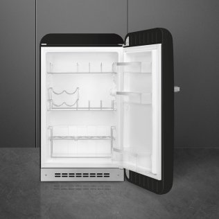  Холодильник однодверний Smeg Retro Style Black (FAB10HRBL5)