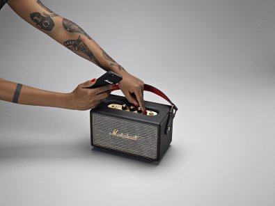 Портативна акустика Marshall Portable Kilburn Black (4091189)
