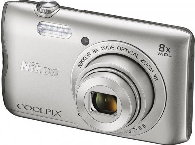 Цифрова фотокамера Nikon Coolpix A300 срібляста + чохол + SD 8ГБ
