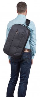 Рюкзак для ноутбука Thule Vea Backpack 21L Black