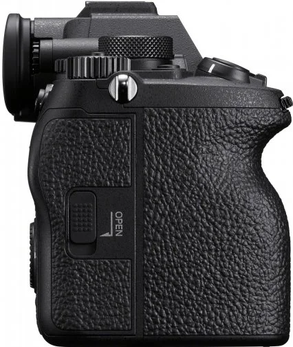 Фото: Цифрова фотокамера Sony Alpha 7M4 Body Black (ILCE7M4B.CEC) № 16 | KTC