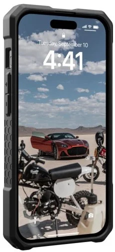 Фото: Чохол UAG for Apple iPhone 15 - Monarch Pro Magsafe Carbon Fiber (114219114242) № 15 | KTC