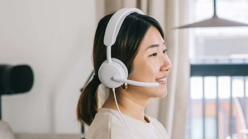 Фото: Гарнітура Logitech Zone Wired 2 Off-White (981-001621) № 11 | KTC
