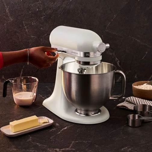 Фото: Планетарний міксер KitchenAid Artisan Plus 4.7L 5KSM50PKVE Porcelain White (5KSM50PKVEPL) № 12 | KTC