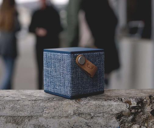 Портативна акустика Fresh 'N Rebel Rockbox Cube Fabriq Edition Indigo (1RB1000IN)