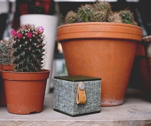 Фото: Портативна колонка Fresh 'N Rebel Rockbox Cube Fabriq Edition Army (1RB1000AR) № 8 | KTC