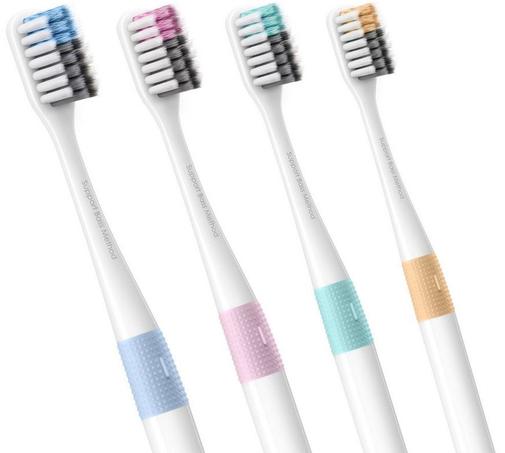 Комплект зубних щіток Doctor B Colors 4шт.