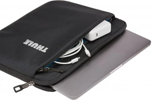 Фото: Папка THULE Subterra MacBook Sleeve 15 Black (3204083) № 9 | KTC
