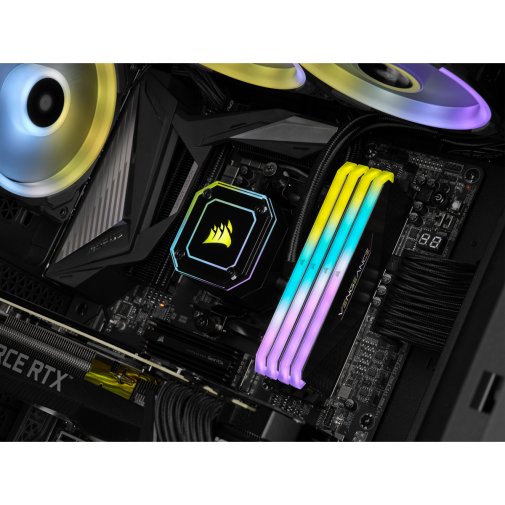 Оперативна пам’ять Corsair Vengeance RGB Pro RT Black DDR4 2x8GB (CMN16GX4M2Z3600C16)