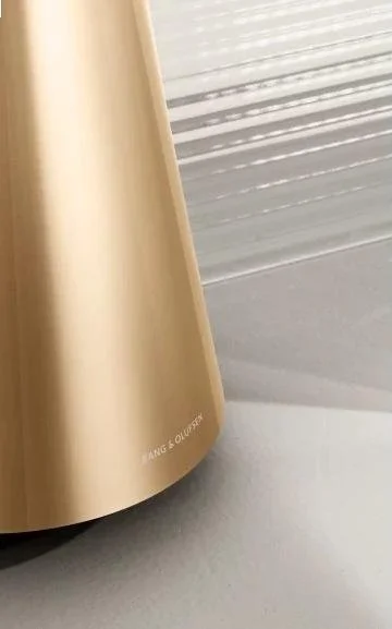 Фото: Колонка Bang & Olufsen Beosound 2 3rd Gen Gold Tone (1309104) № 7 | KTC