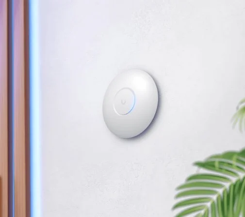 Фото: Точка доступy Wi-Fi Ubiquiti UniFi U7 Lite (U7-LITE) № 16 | KTC